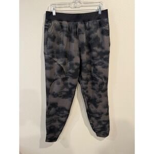 Under Armour Women's‎ Fitted Camo Jogger Pants Size L